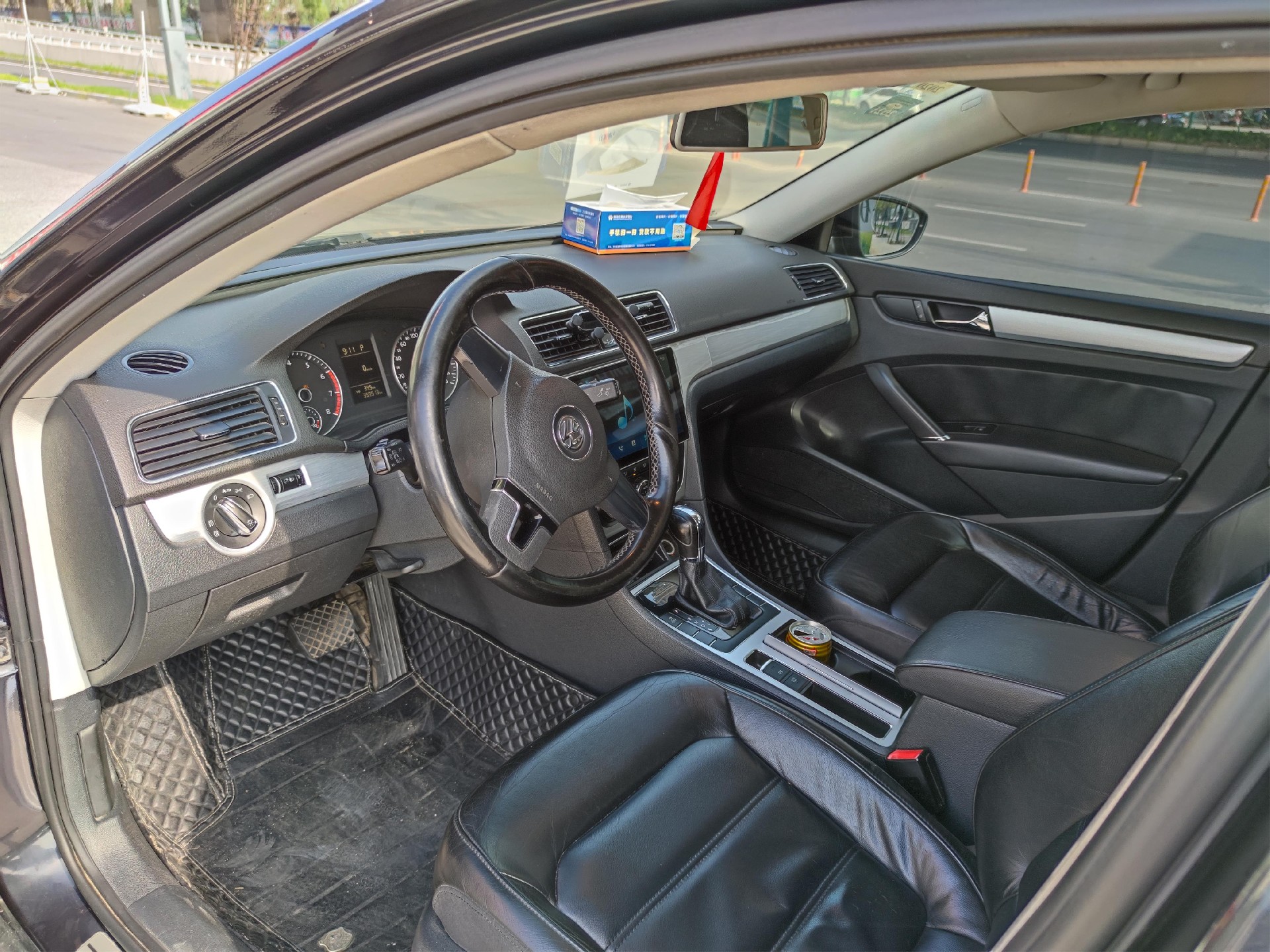 優(yōu)質(zhì)公務(wù)車一批(圖9)