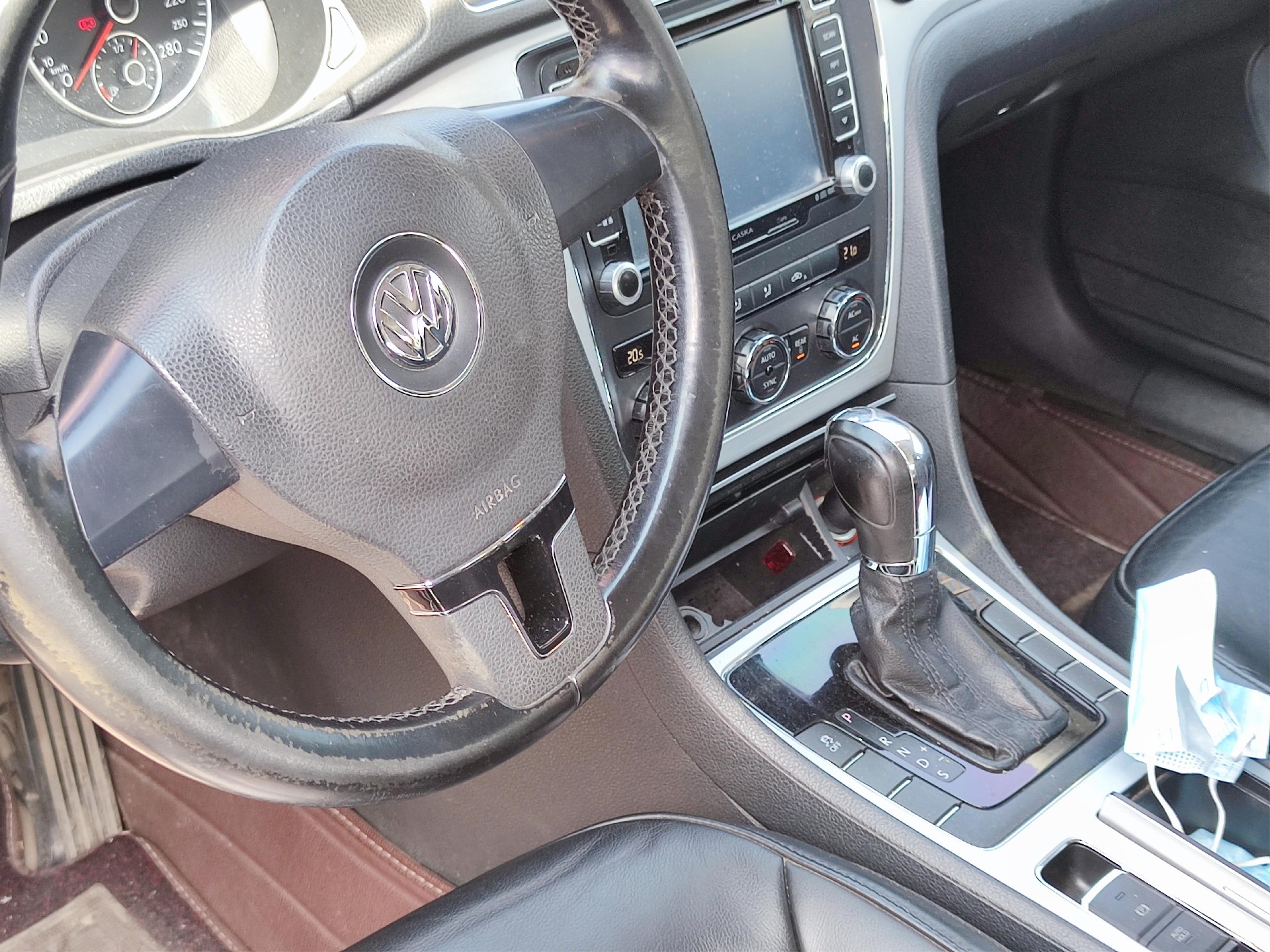 優(yōu)質(zhì)公務(wù)車一批(圖13)