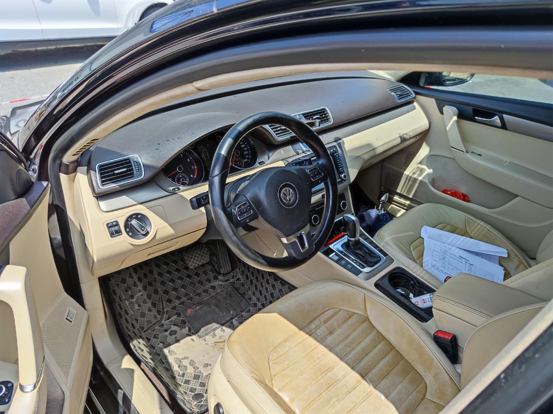 優(yōu)質(zhì)公務(wù)車一批(圖21)