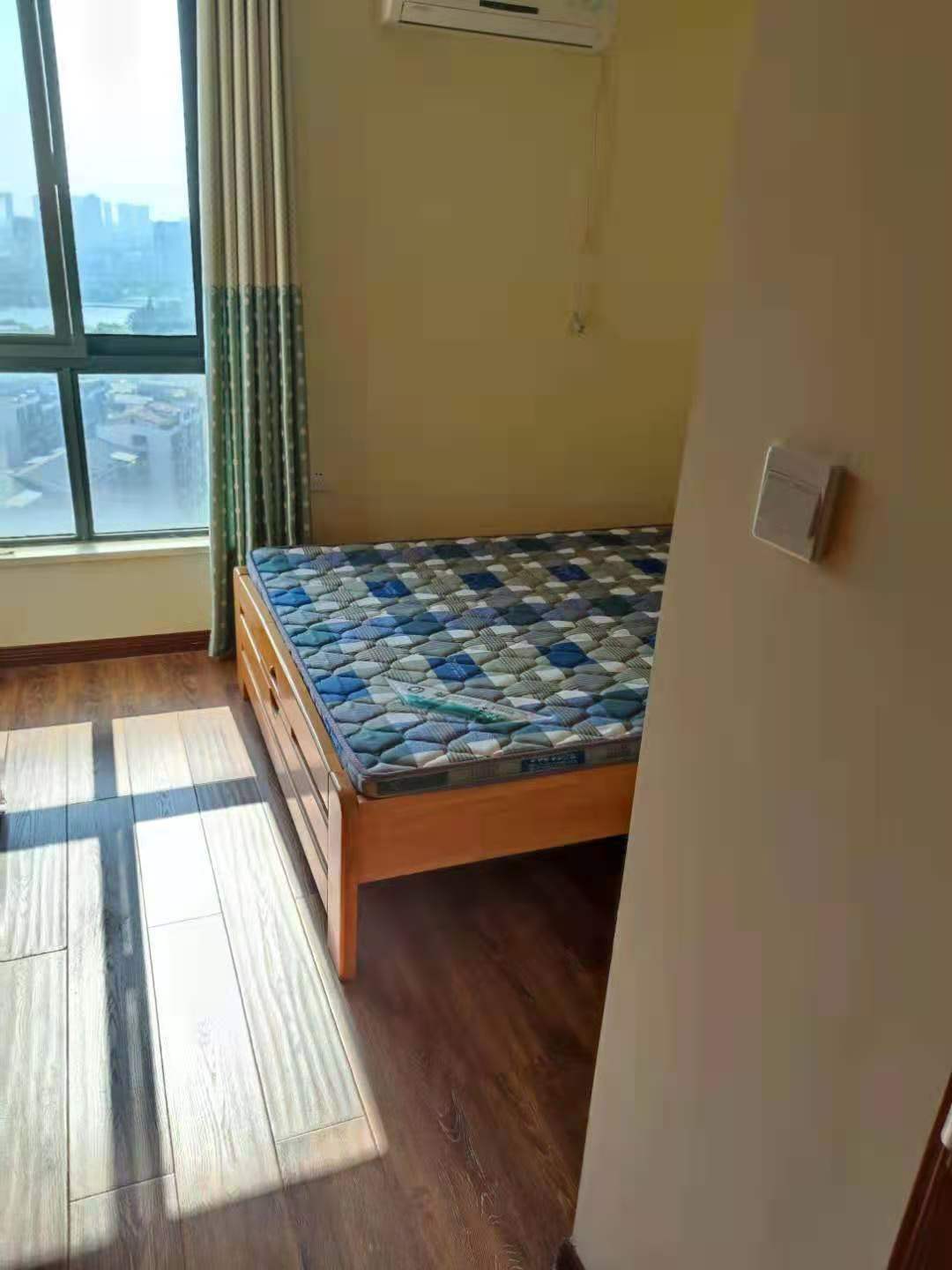 荊州市沙市區(qū)長港路未來馨居小區(qū)5、6、7棟2單元2002號(hào)房地產(chǎn)拍賣公告(圖3)