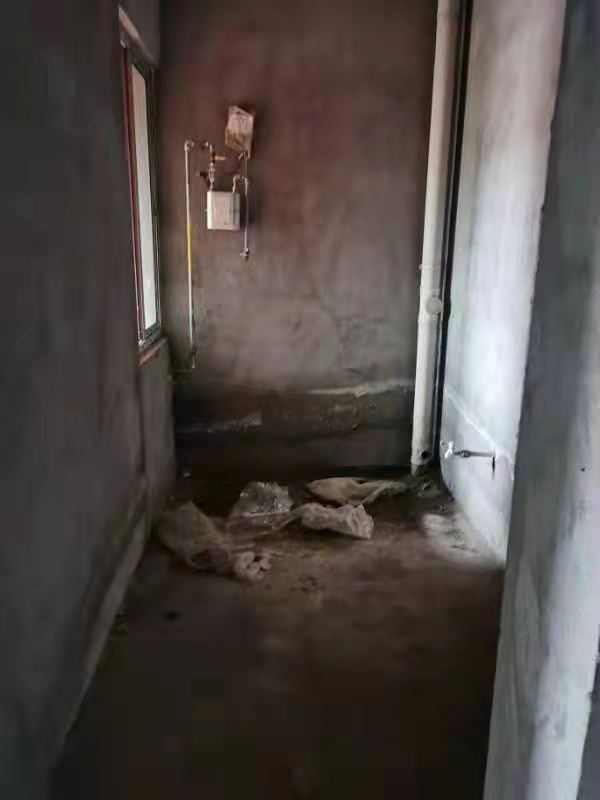 江陵縣“郝穴大市場改造”項(xiàng)目抵稅商品房一批拍賣公告(圖6)